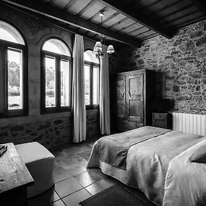 Casa di campagna Barnosell, Llaviá
