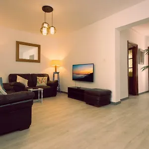 Alhaurin Old Town, Casa Flamingo, 2 Bed Apartment Alhaurin el Grande