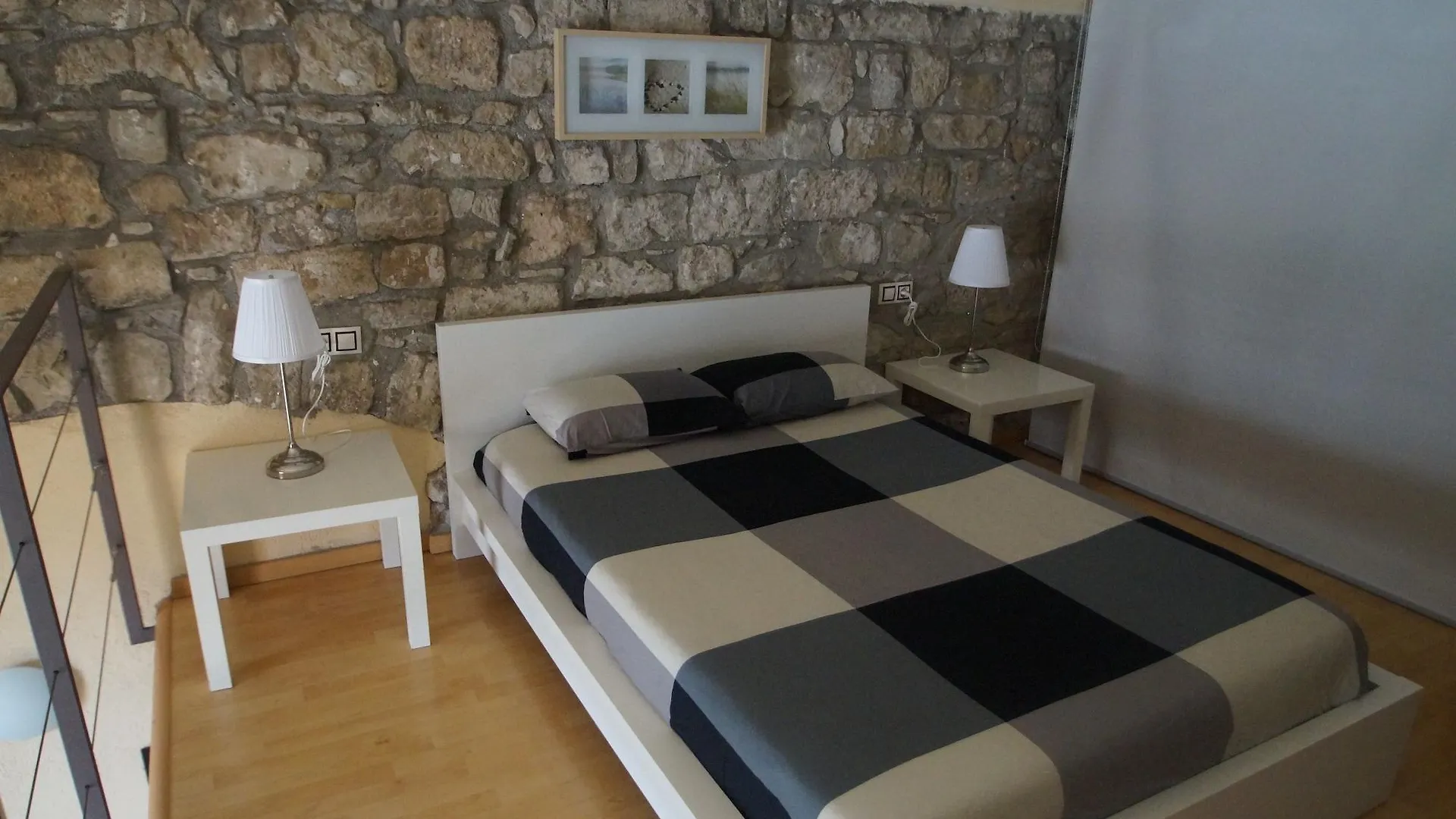 Urbi Apartments Manresa Spagna