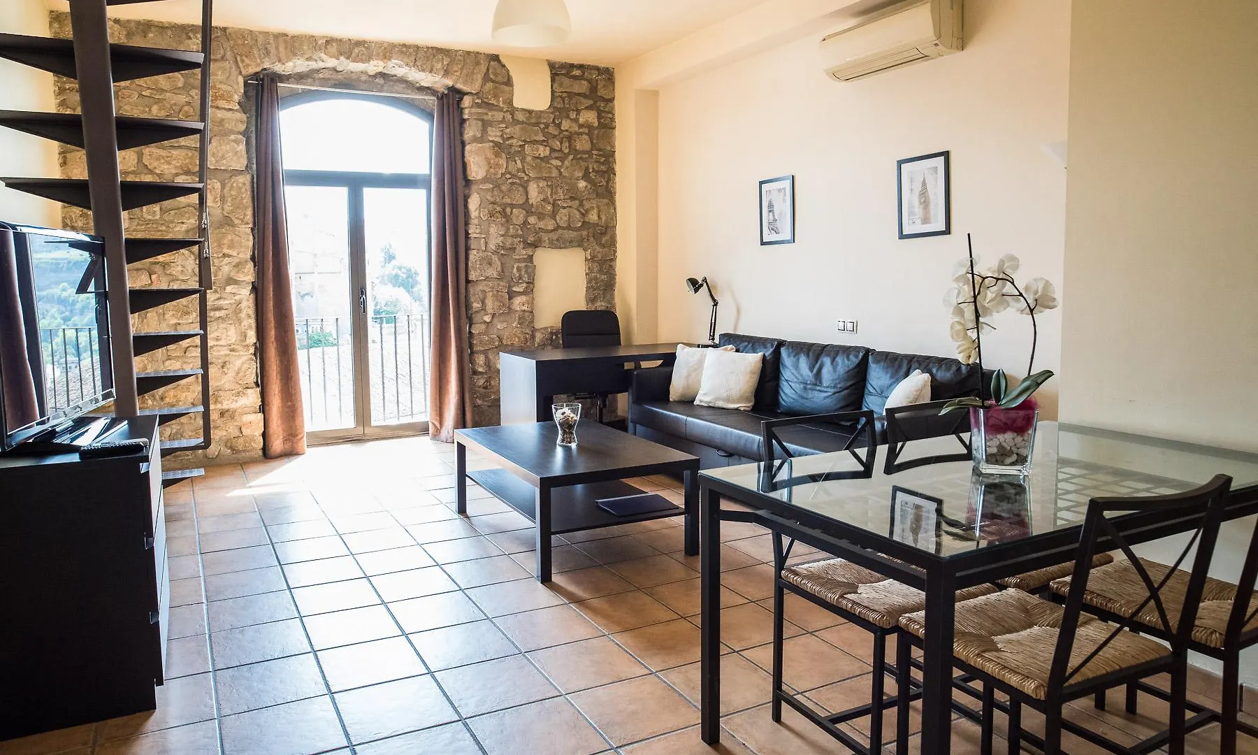 Urbi Apartments Manresa
