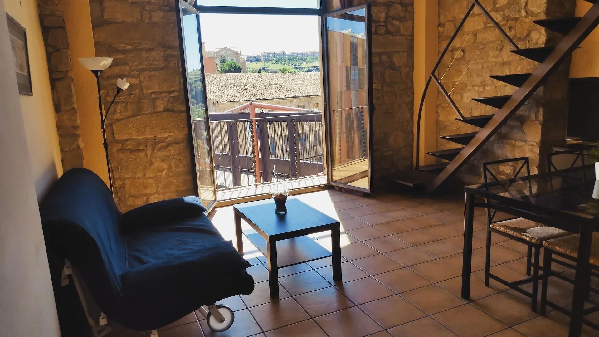 Urbi Apartments Manresa Spagna